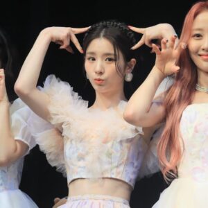 220708 Heejin 331 pics (Limited to 5 sales)
